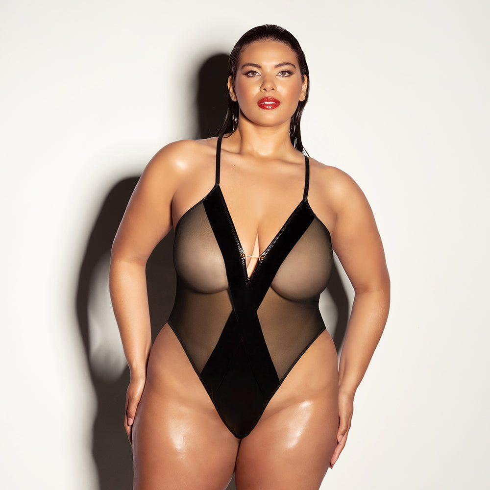 Oh La La Cheri Finesse Soft Cup Open Back Vinyl and Mesh Teddy 1XL/2XL - Fantasies Boutique