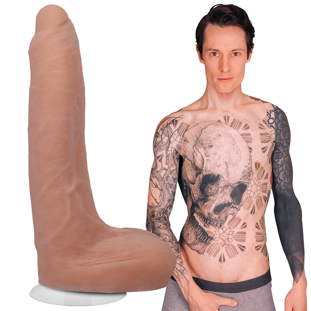 Signature Cocks Owen Gray 9 in. ULTRASKYN Dildo with Vac-U-Lock Suction Cup - Fantasies Boutique