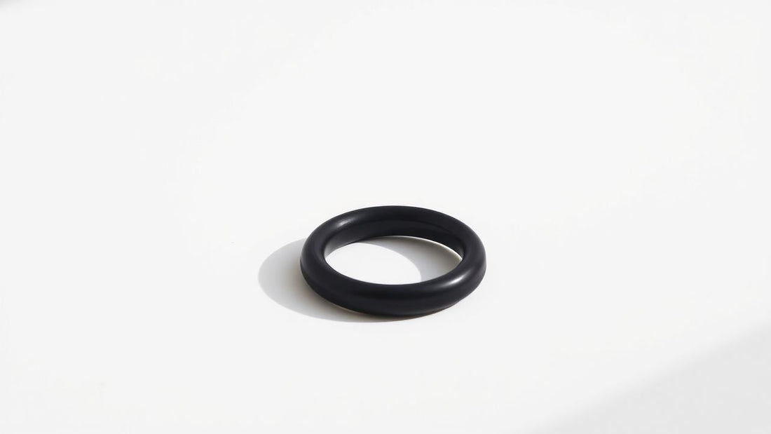What Does a Cockring Do? Exploring Its Benefits and How to Use I