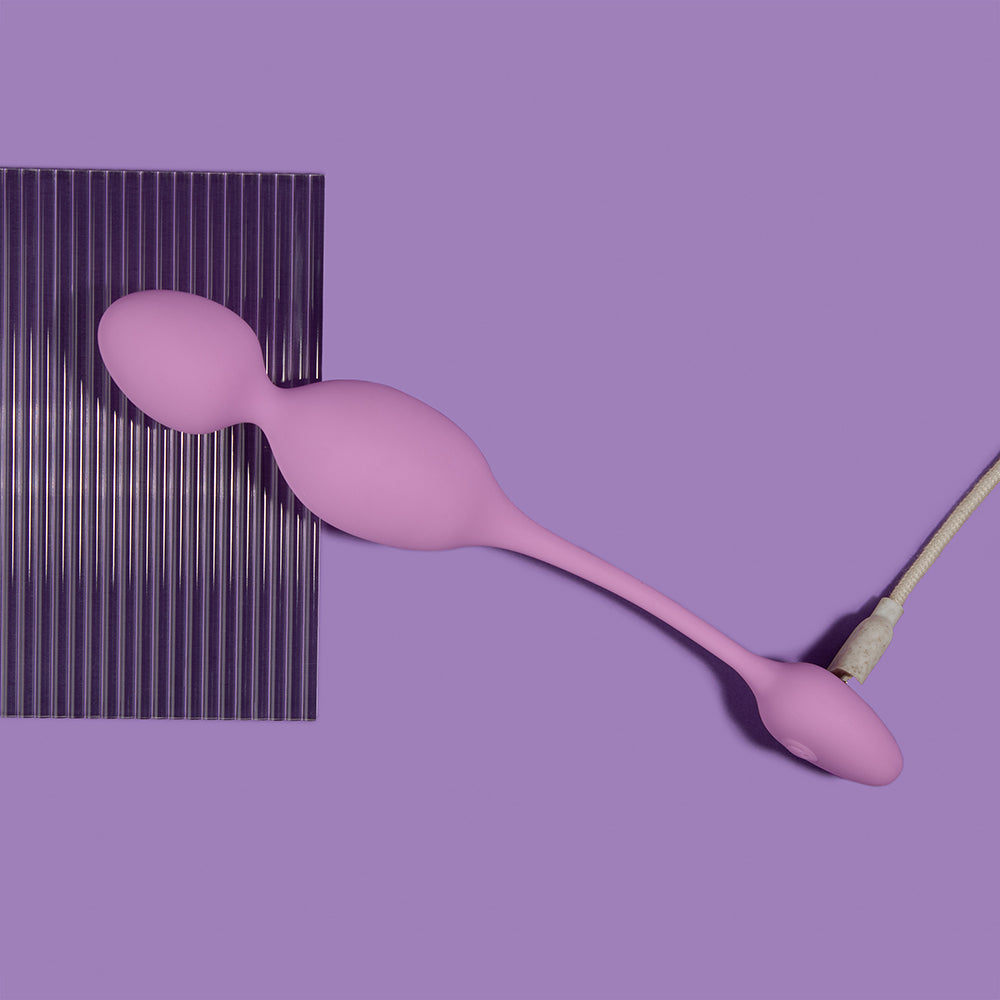 Wellness Raine Vibrating Kegel Ball Lilac - Fantasies Boutique
