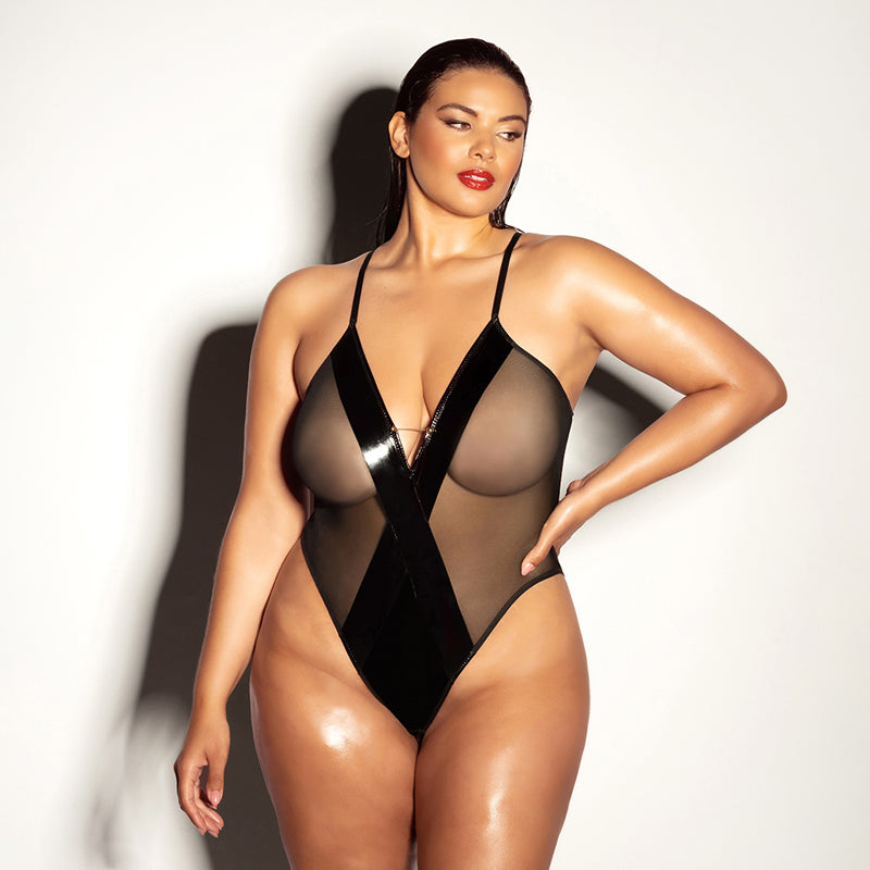 Oh La La Cheri Finesse Soft Cup Open Back Vinyl and Mesh Teddy 1XL/2XL - Fantasies Boutique