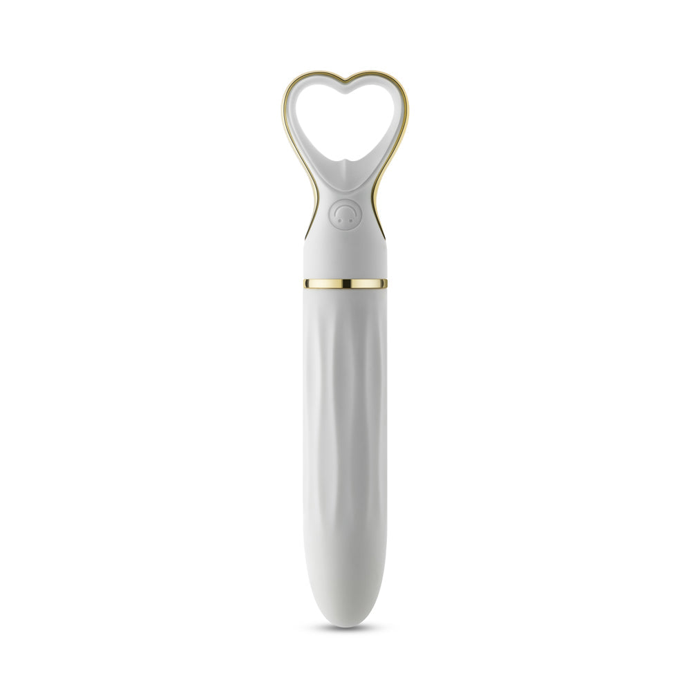 Delice Heartthrob White Bouquet
