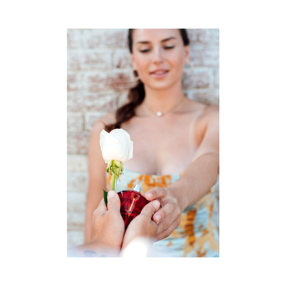 Eye of Love Matchmaker Red Diamond Attract Her LGBTQ Pheromone Parfum 1 oz. - Fantasies Boutique