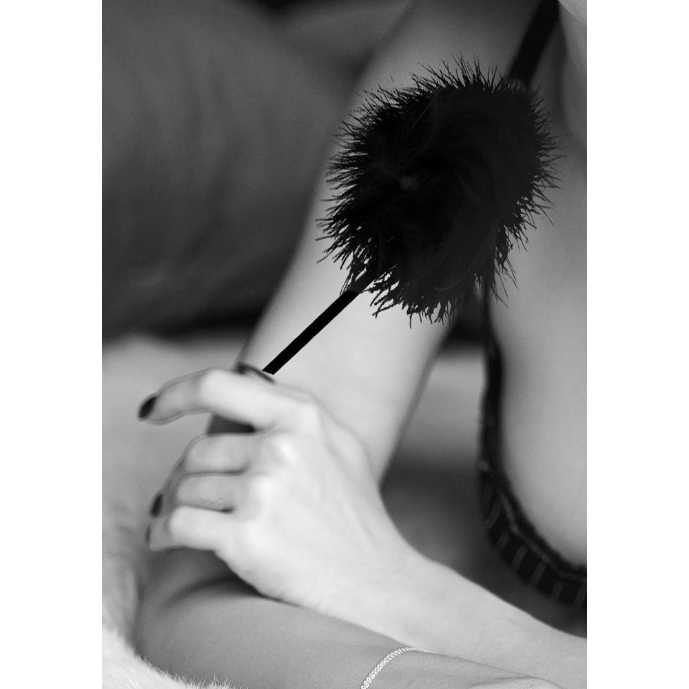Ouch! Black & White Feather Tickler Black - Fantasies Boutique
