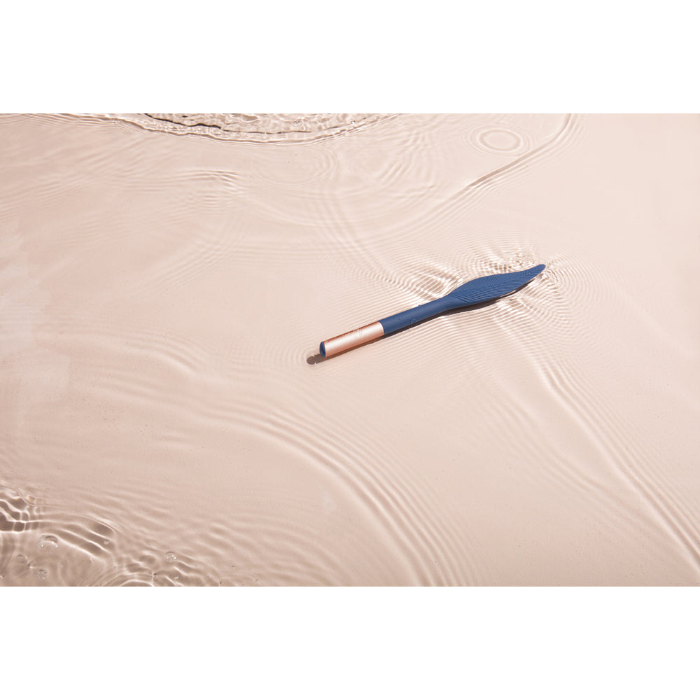 Deia The Feather Vibrating Tickler Silicone Blue - Fantasies Boutique
