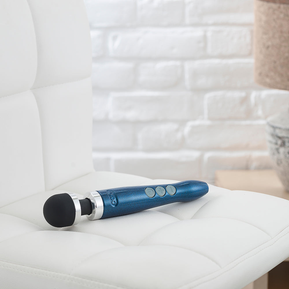 Doxy Die Cast 3R Rechargeable Compact Wand Vibrator Blue Flame - Fantasies Boutique