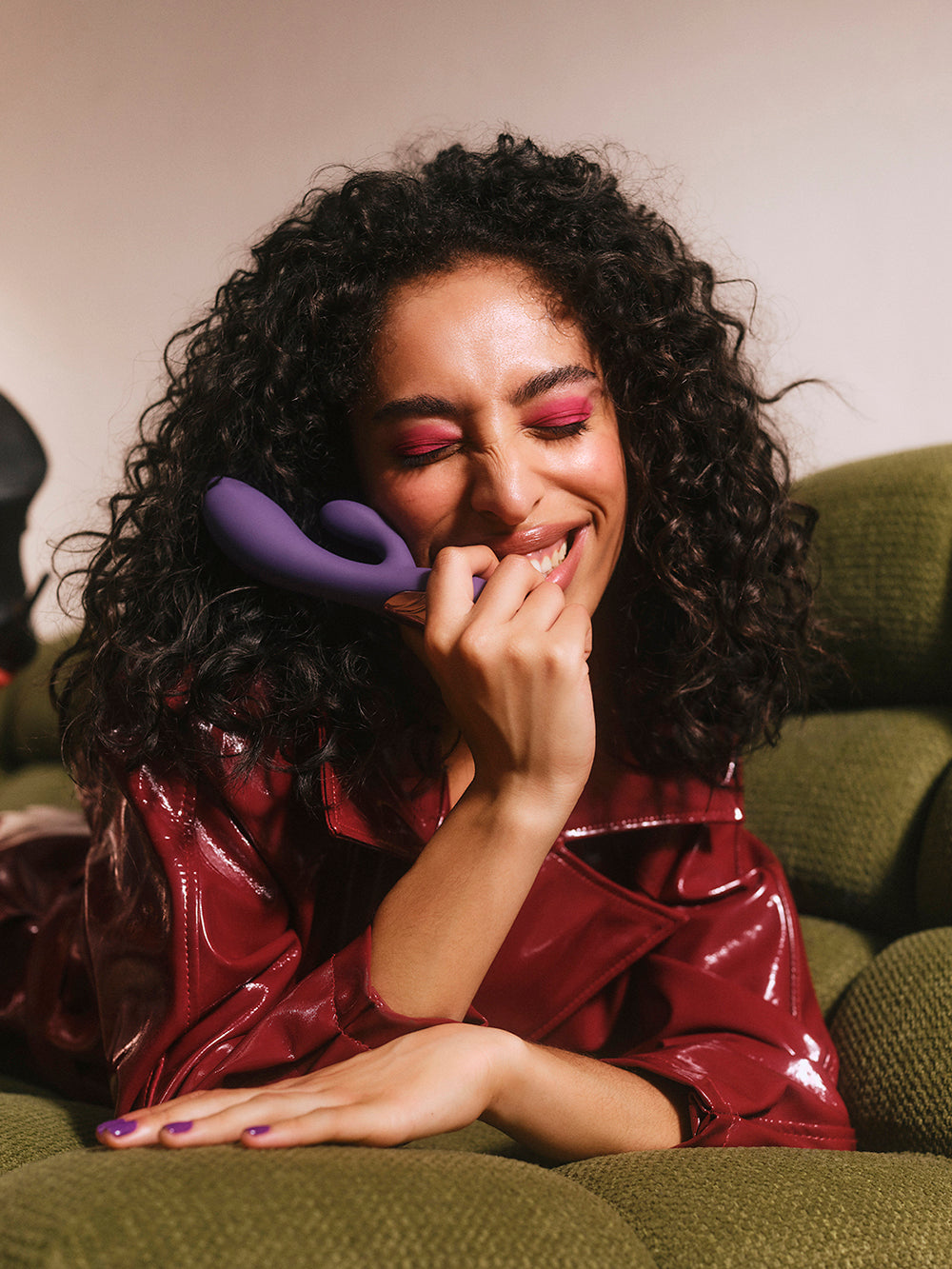 LELO INA Thrust Black